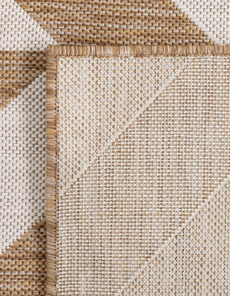 Detail image of  7' 10 x 7' 10  Washable Jill Zarin Napa Indoor / Outdoor Square Rug
