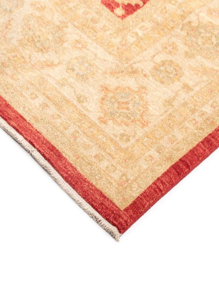 Detail image of  9' 9 x 9' 11 Kaizar Wool Square Rug