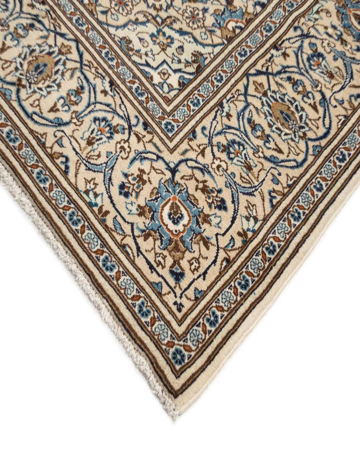 Detail image of  9' 11 x 10' 3 Kashan Wool Square Rug