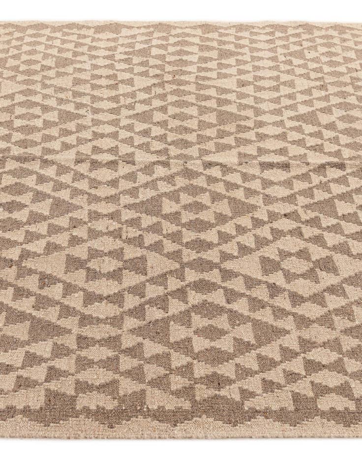 Detail image of  4' 9 x 5' 3  Hand Woven Kilim Maymana Wool Square Rug