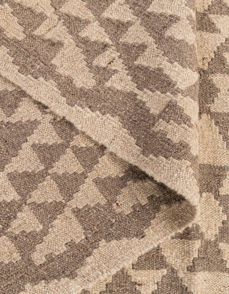 Detail image of  4' 9 x 5' 3  Hand Woven Kilim Maymana Wool Square Rug