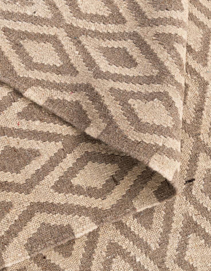 Detail image of  6' 6 x 7' 1  Hand Woven Kilim Maymana Wool Square Rug