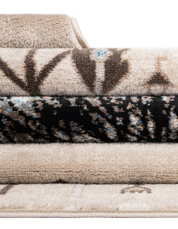 Detail image of  7' 10 x 7' 10 Laguna Square Rug