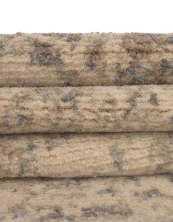 Detail image of  8' x 8' Mojave Square Rug