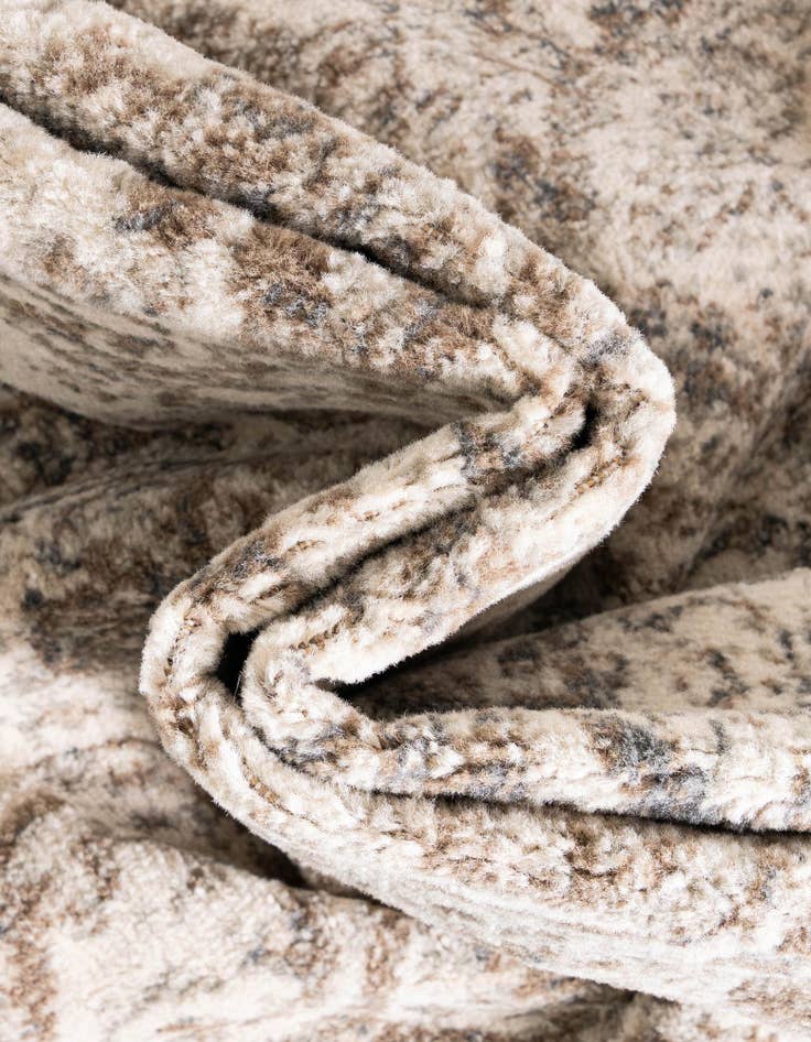 Detail image of  8' x 8' Mojave Square Rug