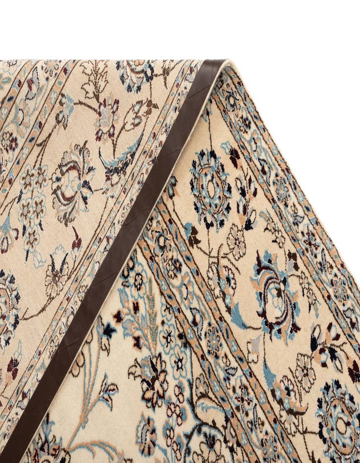 Detail image of  8' x 8' 3 Nain Square Rug