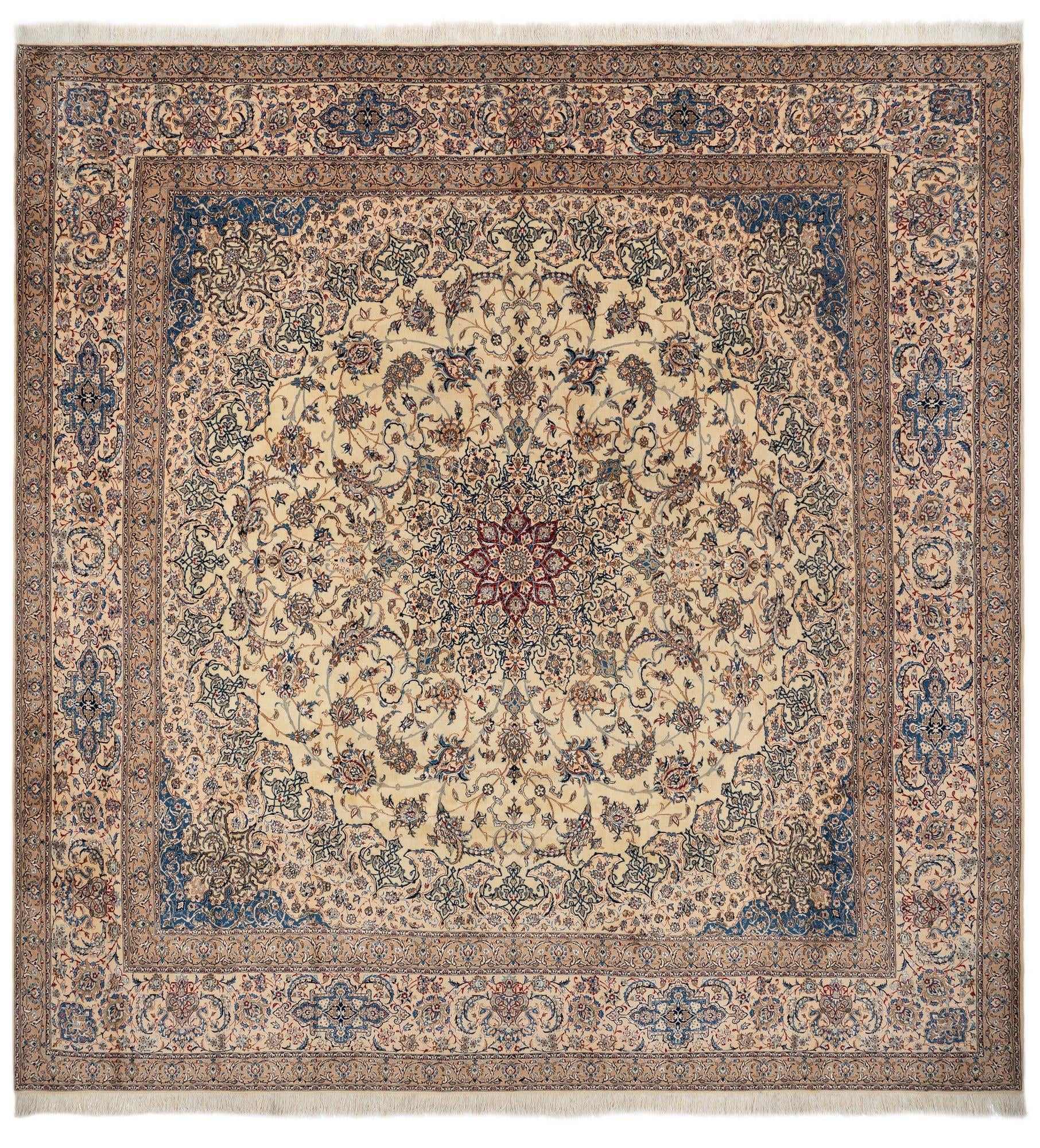  13' 3 x 13' 3 Nain Square Rug