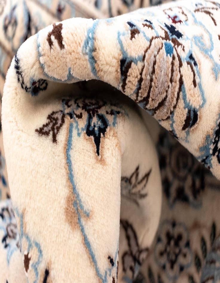 Detail image of  6' 7 x 6' 8 Nain Square Rug