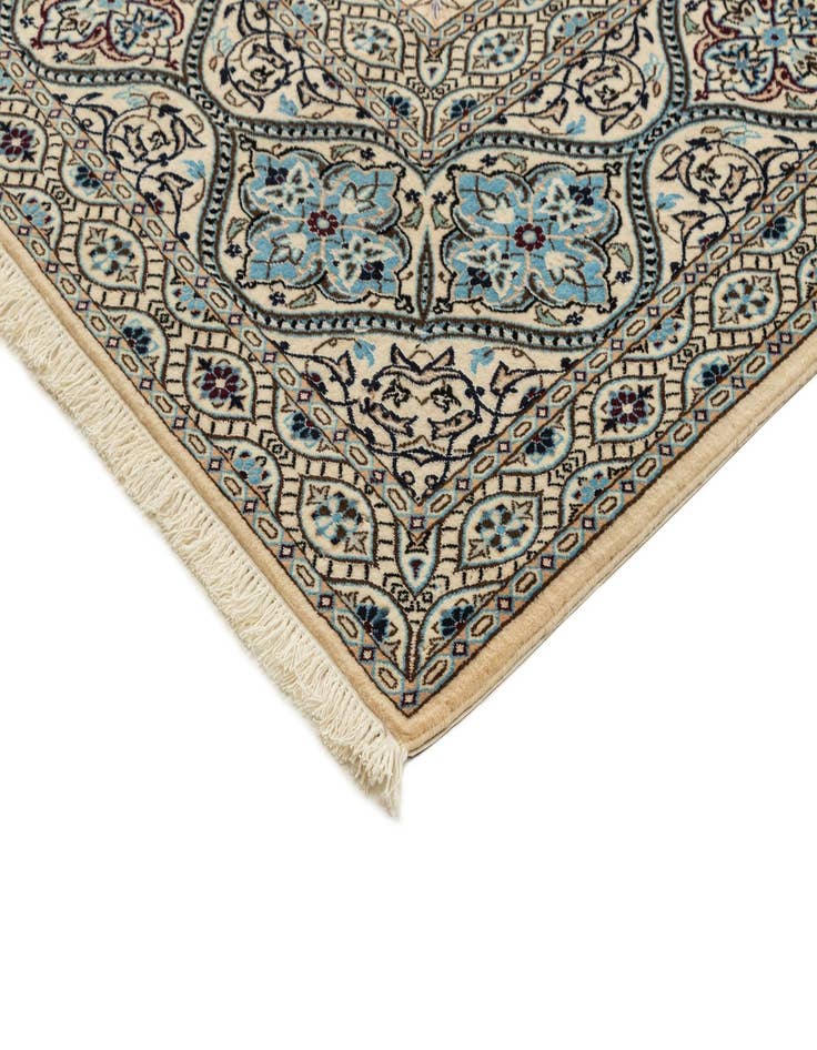 Detail image of  8' 6 x 8' 6 Nain Square Rug