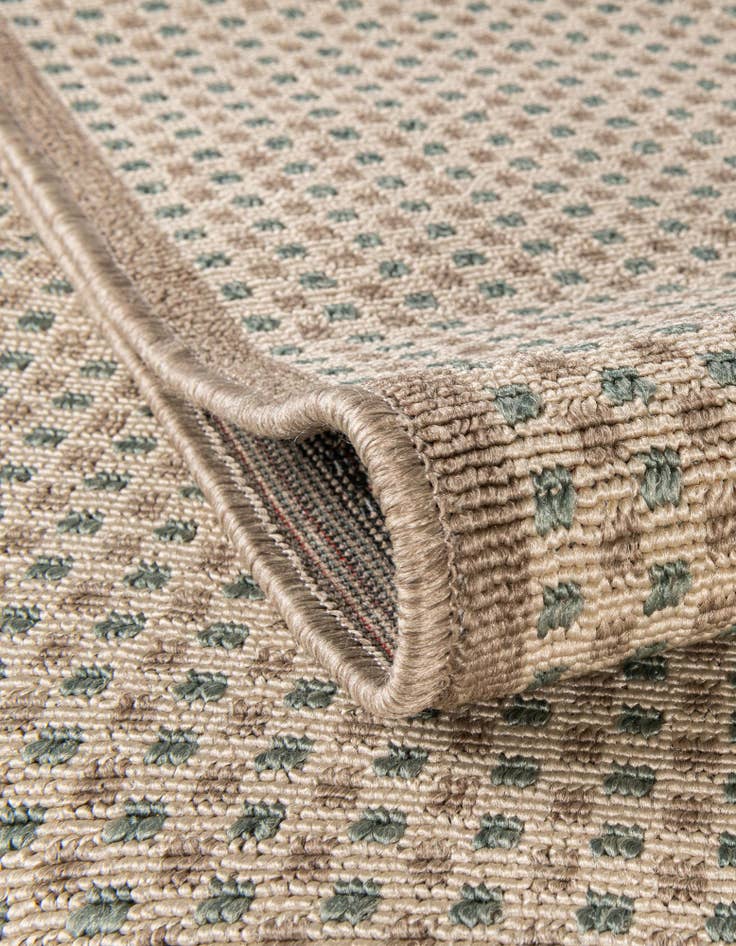 Detail image of  7' 10 x 7' 10  Washable Border Indoor / Outdoor Square Rug