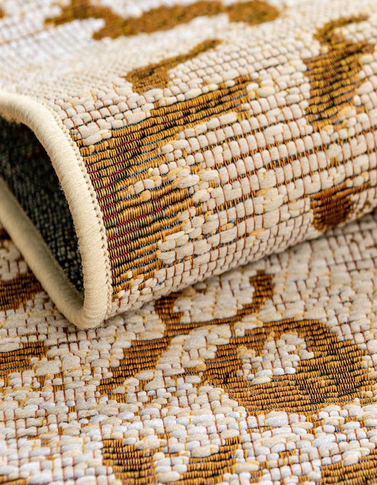 Detail image of 6' x 6' Washable Botanical Indoor / Outdoor Square Rug