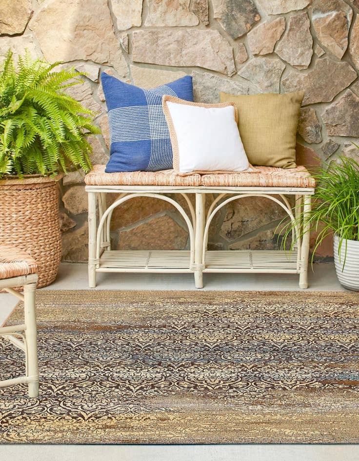 Detail image of 6' x 6' Washable Botanical Indoor / Outdoor Square Rug