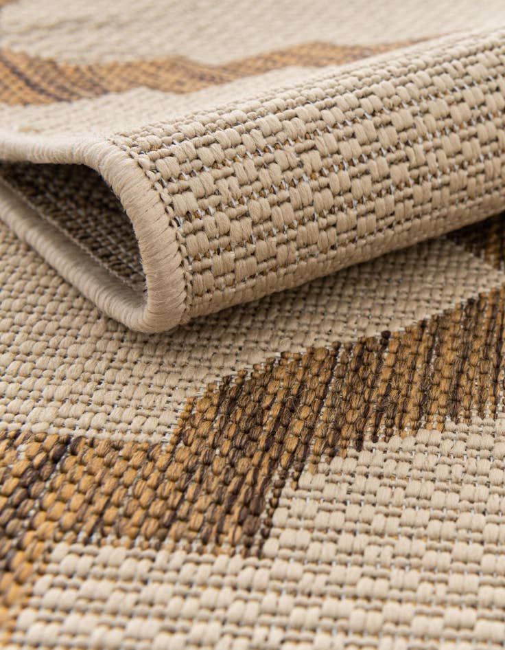 Detail image of  6' x 6'  Washable Lattice Indoor / Outdoor Square Rug
