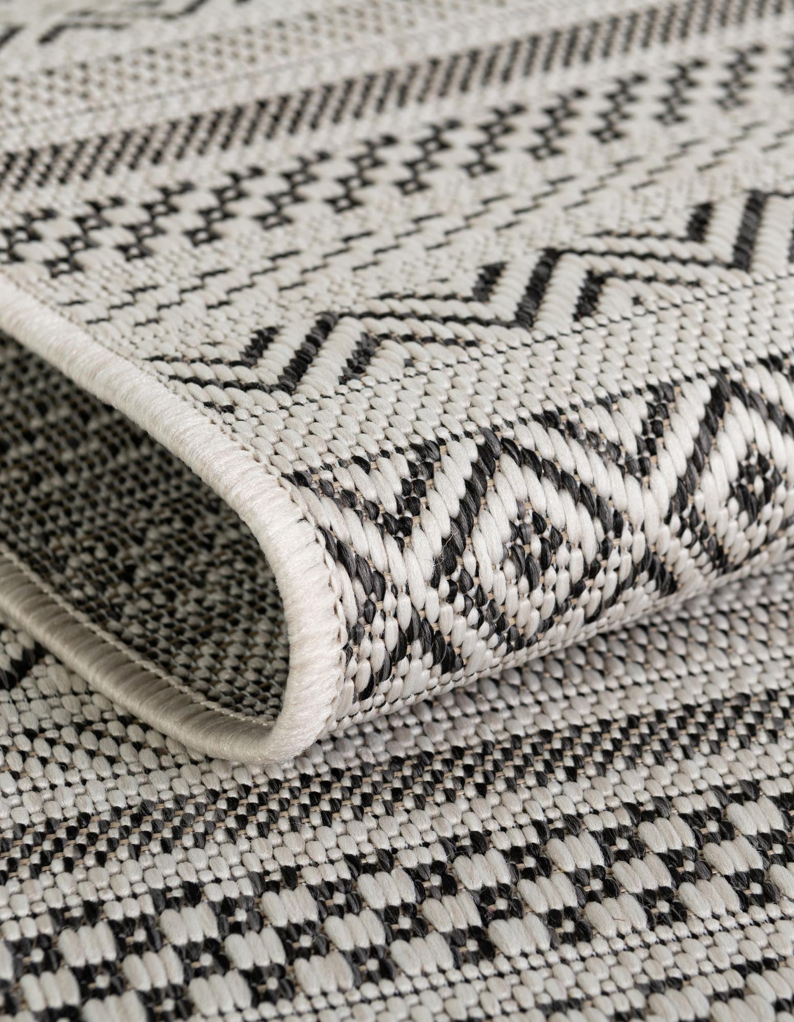 Beige 5' 3 x 5' 3 Ribbon Outdoor Square Rug | Rugs.com