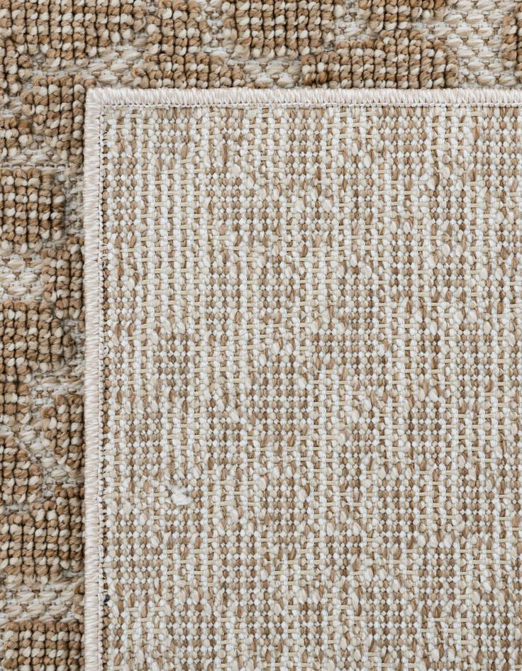 Detail image of  7' 10 x 7' 10  Washable Safari Indoor / Outdoor Square Rug