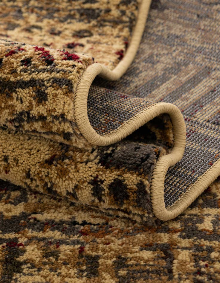 Detail image of  5' 3 x 5' 3 Saturn Square Rug