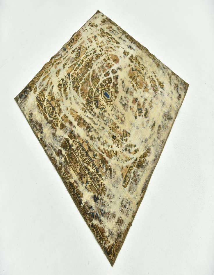 Detail image of  5' x 5' 2  Hand Knotted Ultra Vintage Persian Wool Square Rug