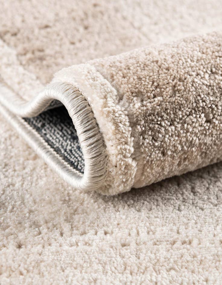 Detail image of Jill Zarin 7' 10 x 7' 10 Uptown Yorkville Square Rug