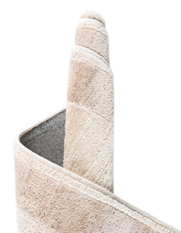 Detail image of Jill Zarin 7' 10 x 7' 10 Uptown Yorkville Square Rug