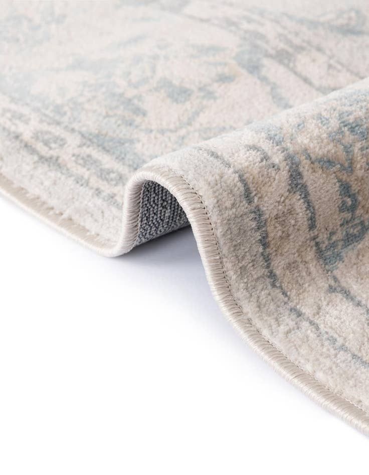 Detail image of  8' x 8' Victoria Square Rug