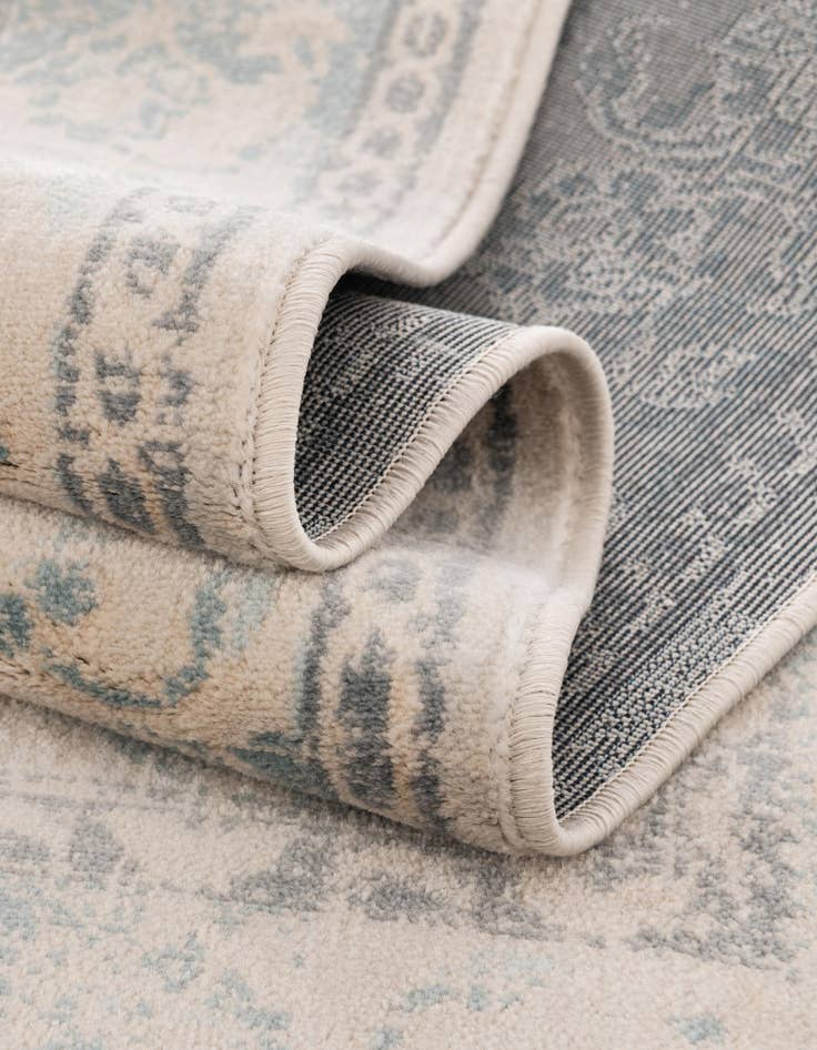 Detail image of  8' x 8' Victoria Square Rug