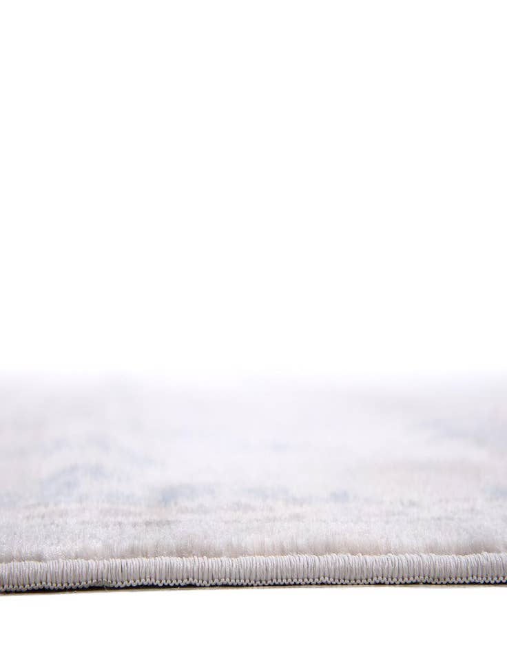 Detail image of  8' x 8' Victoria Square Rug