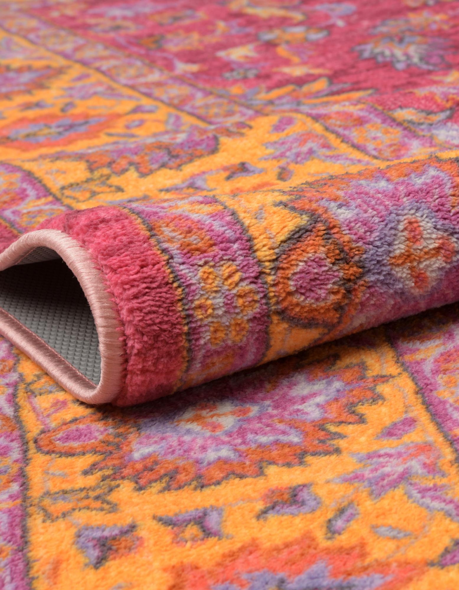 Berry Pink 2' 7 x 13' Medina Runner Rug | Rugs.com