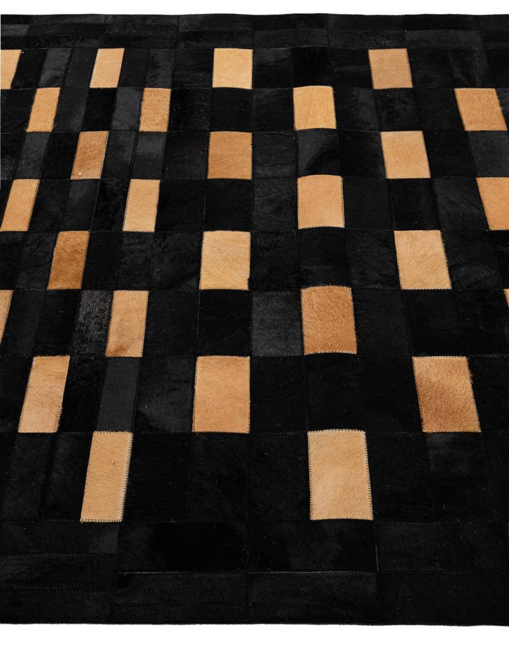 Detail image of  5' 1 x 7' 11 Cowhide - Patchwork Rug