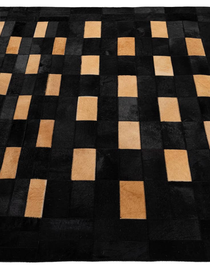 Detail image of  5' 1 x 7' 11 Cowhide - Patchwork Rug