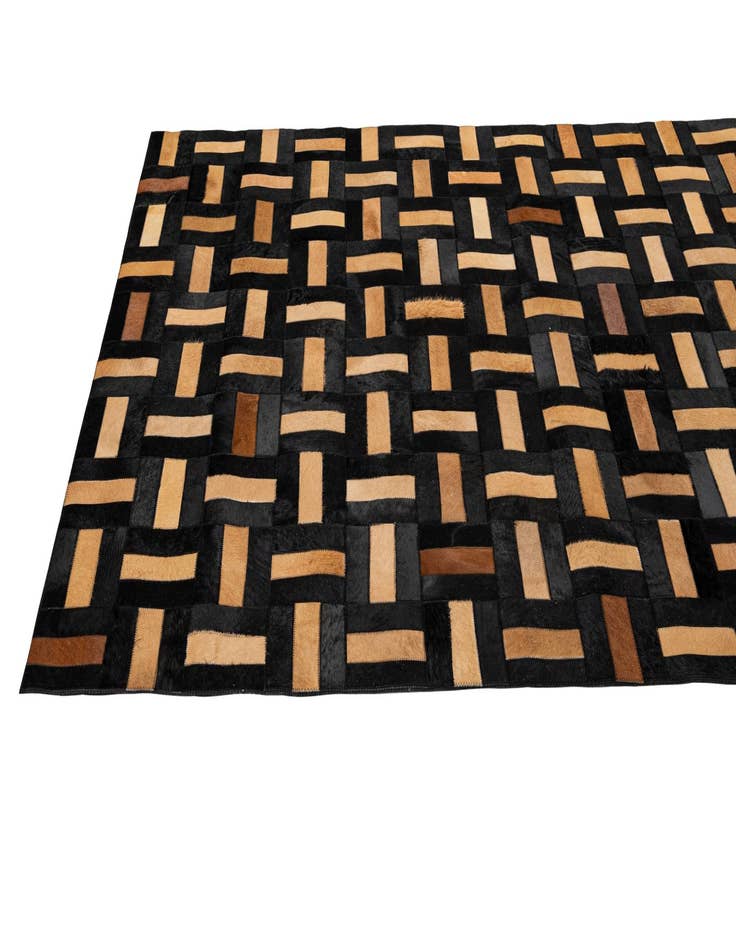 Detail image of  5' 1 x 7' 11 Cowhide - Patchwork Rug