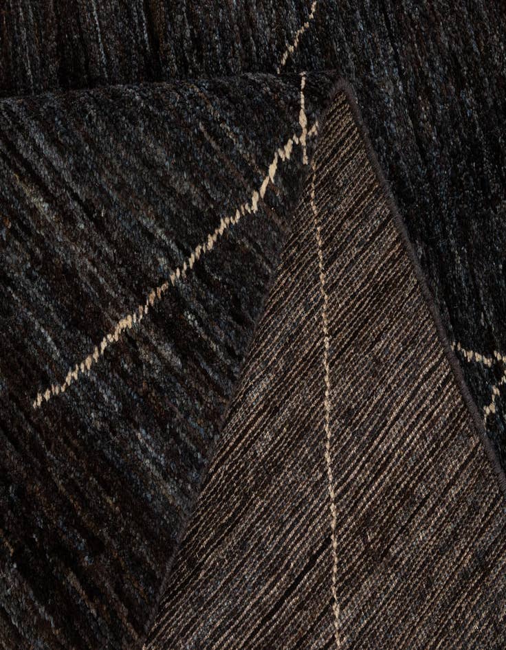 Detail image of  4' 7 x 6' 7  Hand Knotted Moroccan Wool Rug