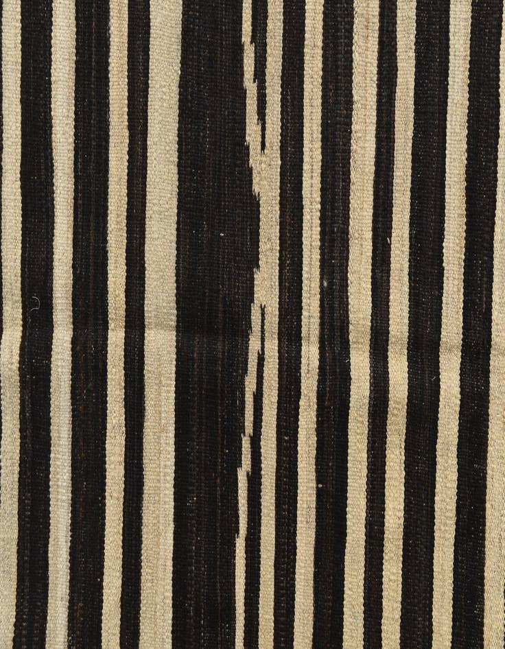 Detail image of  5' 10 x 8'  Hand Woven Kilim Modern Wool Rug