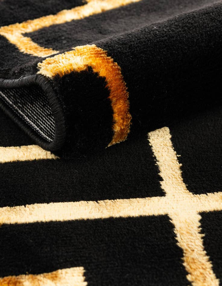 Detail image of  2' 7 x 12'  Marilyn Monroe&trade; Glam Deco Runner Rug