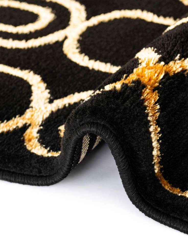 Detail image of  10' x 10' Vogue Geo Square Rug