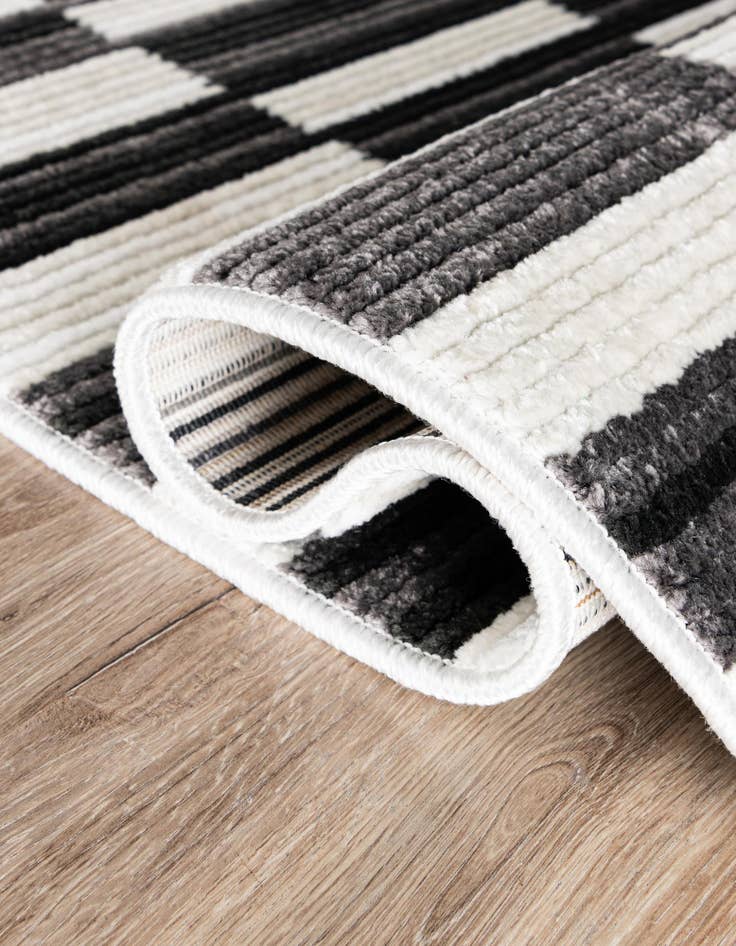 Detail image of  9' x 12' Odyssey Rug