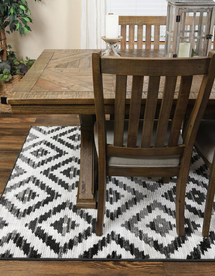 Detail image of  5' x 8' Odyssey Rug