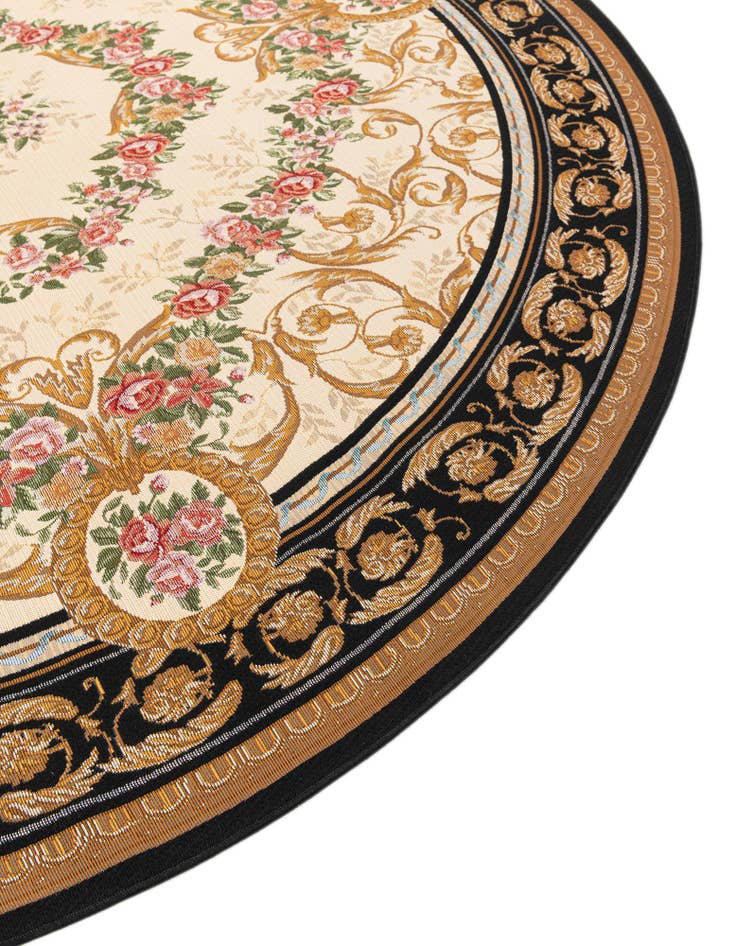 Detail image of  3' x 3'  Washable Traditional Indoor / Outdoor Round Rug