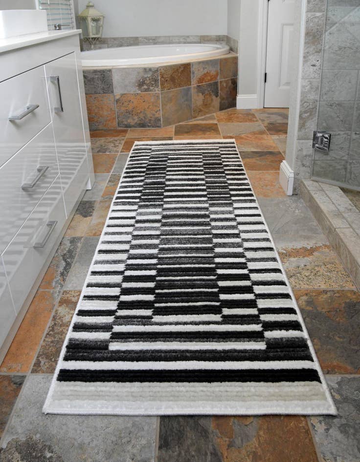 Detail image of  2' x 6' Odyssey Runner Rug