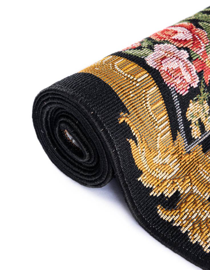 Detail image of  2' 7 x 12'  Washable Traditional Indoor / Outdoor Runner Rug