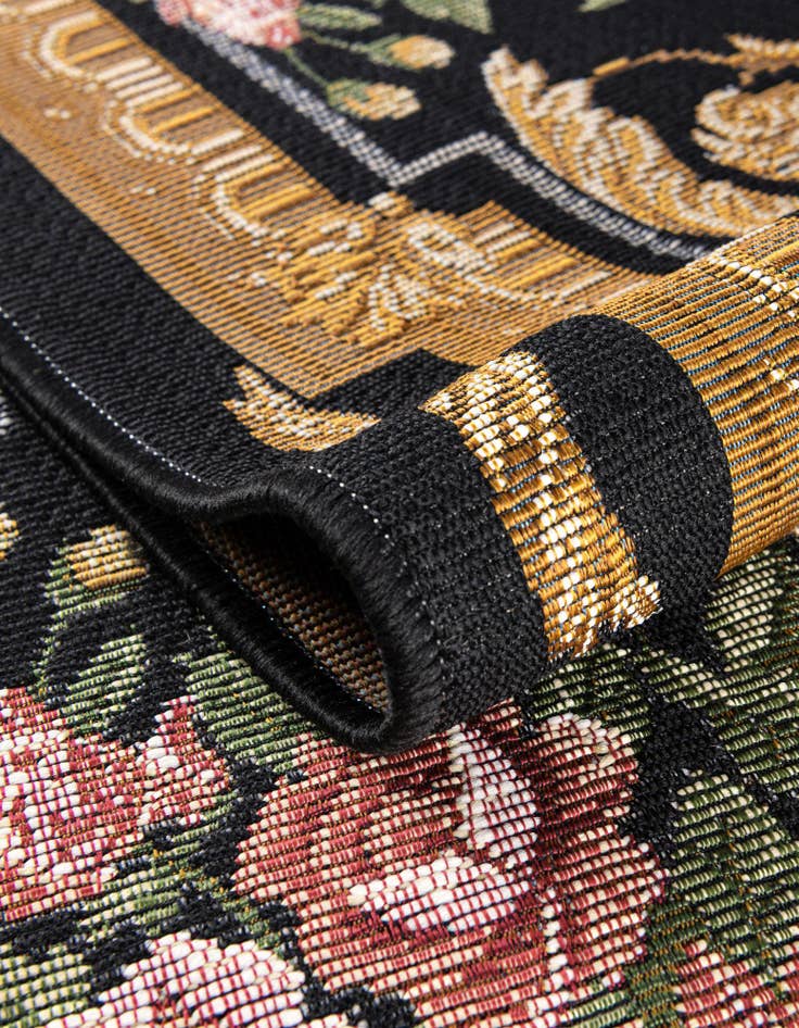 Detail image of  10' x 10'  Washable Traditional Indoor / Outdoor Square Rug