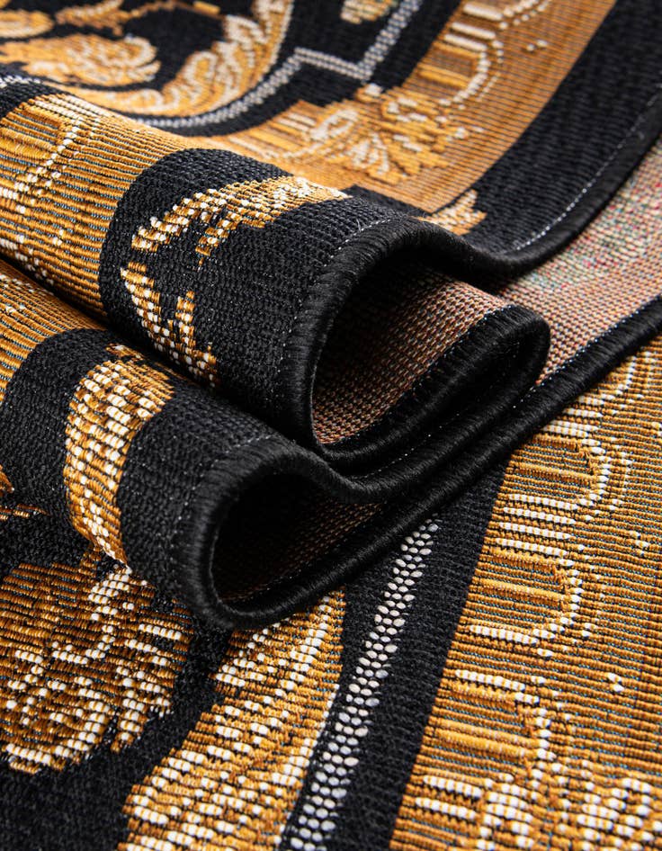 Detail image of  10' x 10'  Washable Traditional Indoor / Outdoor Square Rug