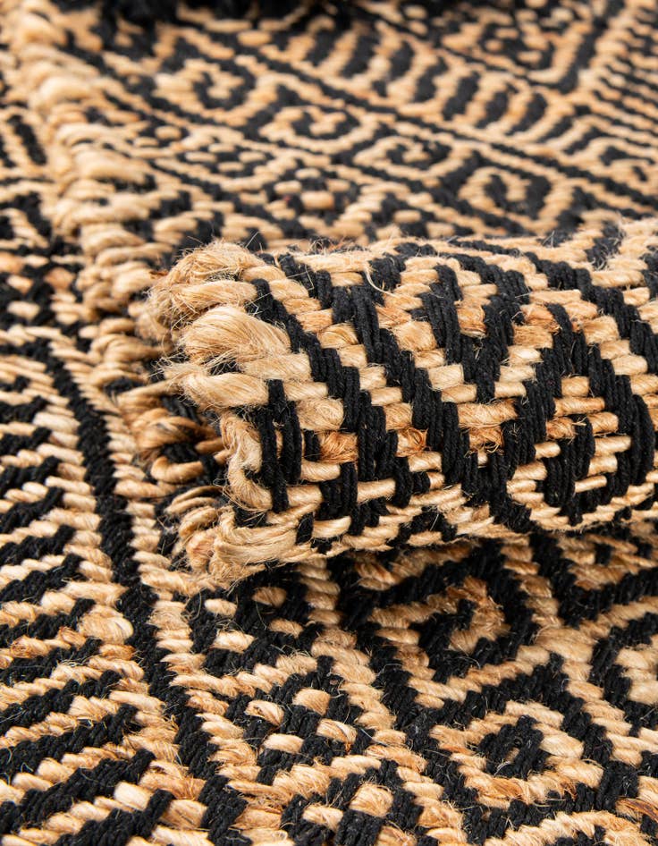 Detail image of  7' 10 x 7' 10  Hand Braided Jute Square Rug
