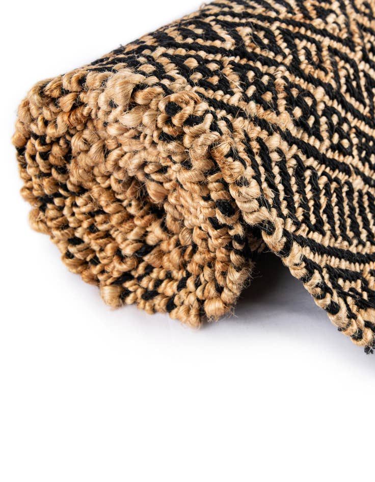 Detail image of  7' 10 x 7' 10  Hand Braided Jute Square Rug