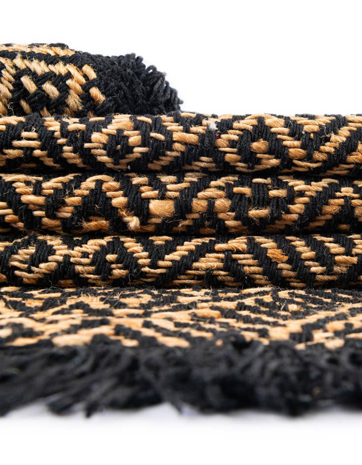 Detail image of  7' 10 x 7' 10  Hand Braided Jute Square Rug