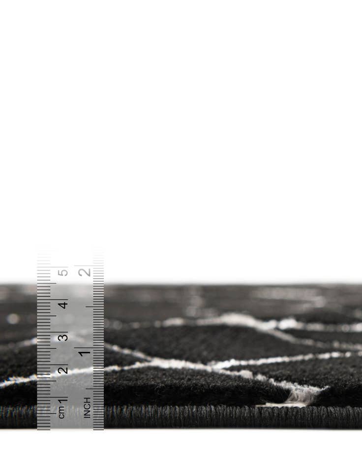 Detail image of  2' x 8'  Marilyn Monroe&trade; Glam Trellis Runner Rug