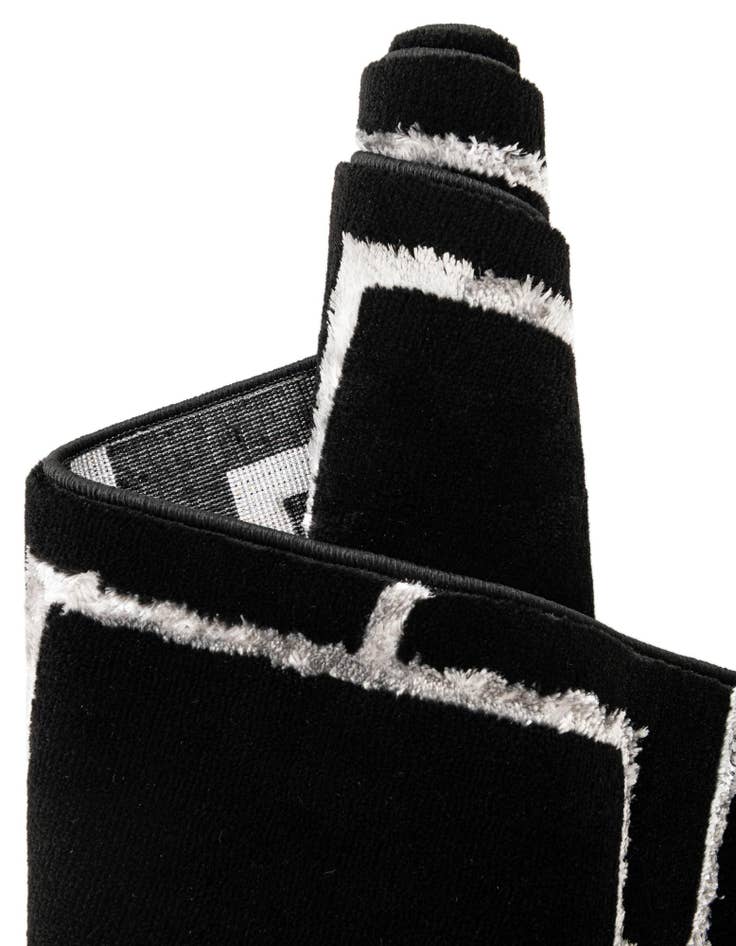 Detail image of  7' 10 x 7' 10  Marilyn Monroe&trade; Glam Deco Square Rug