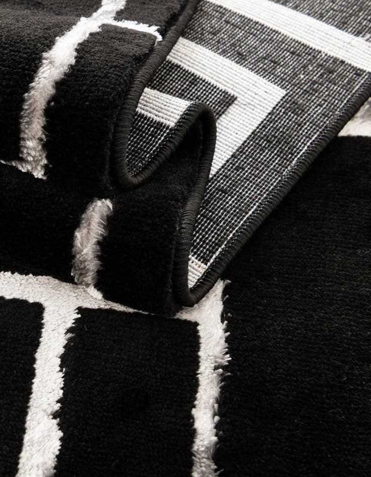 Detail image of  7' 10 x 7' 10  Marilyn Monroe&trade; Glam Deco Square Rug