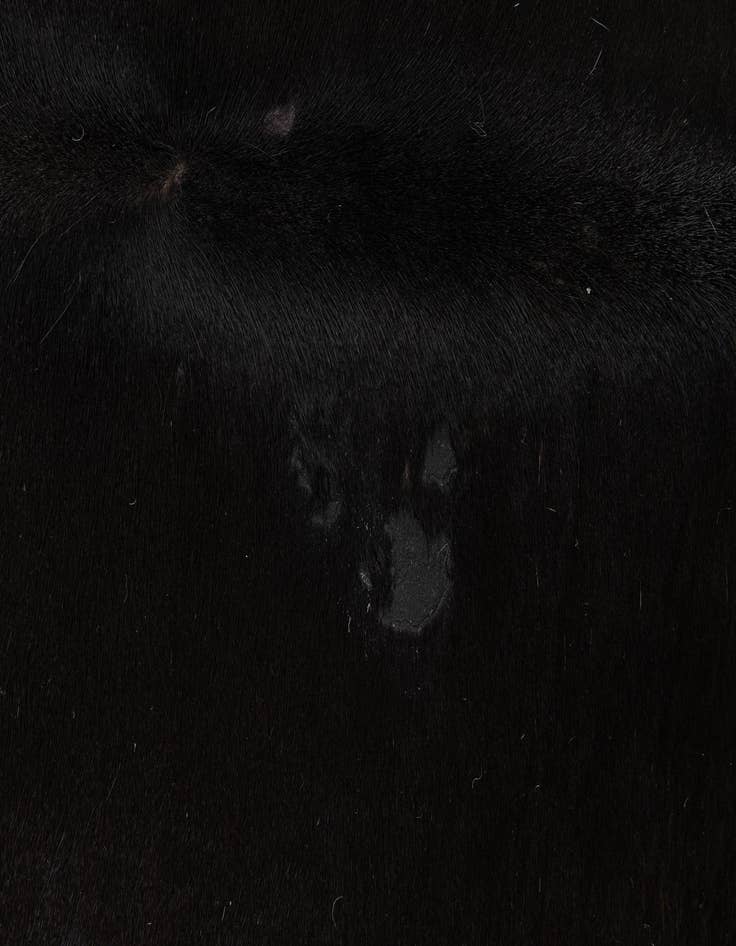 Detail image of  5' x 5' 8 Cowhide Leather Freeform Rug