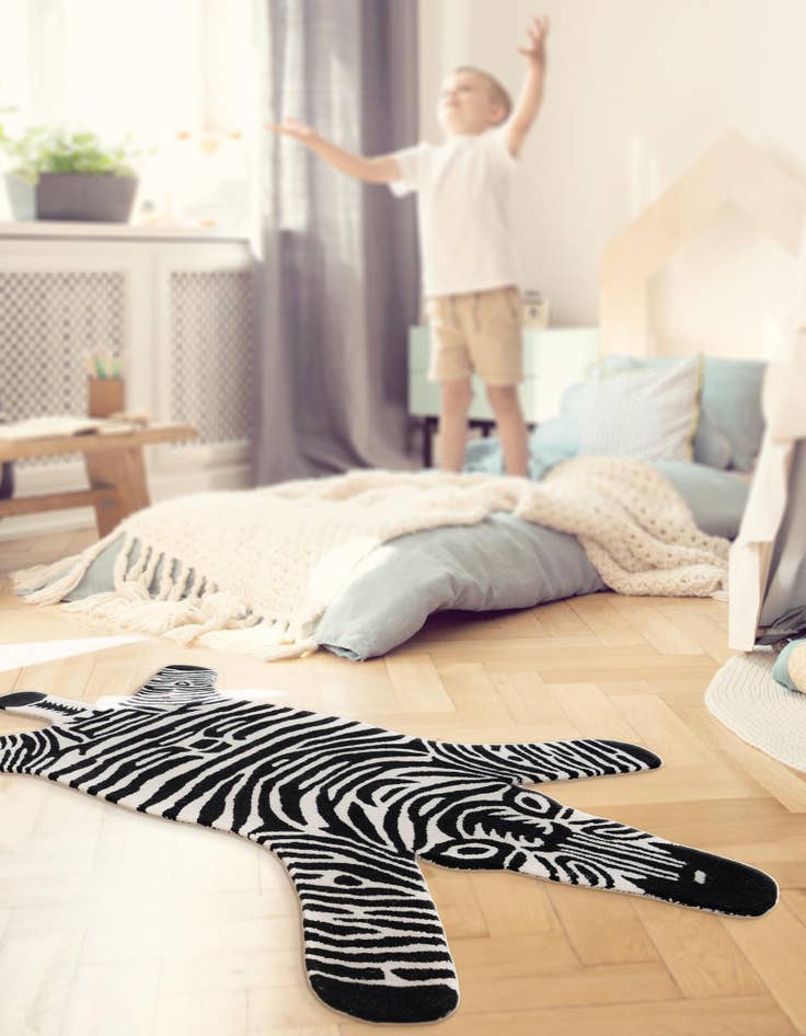 Detail image of  5' 1 x 8' Playtime Kids Wool Freeform Rug