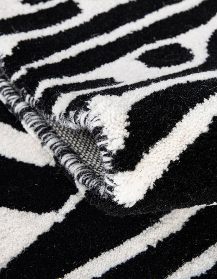 Detail image of  4' 1 x 6' 1 Playtime Kids Wool Freeform Rug